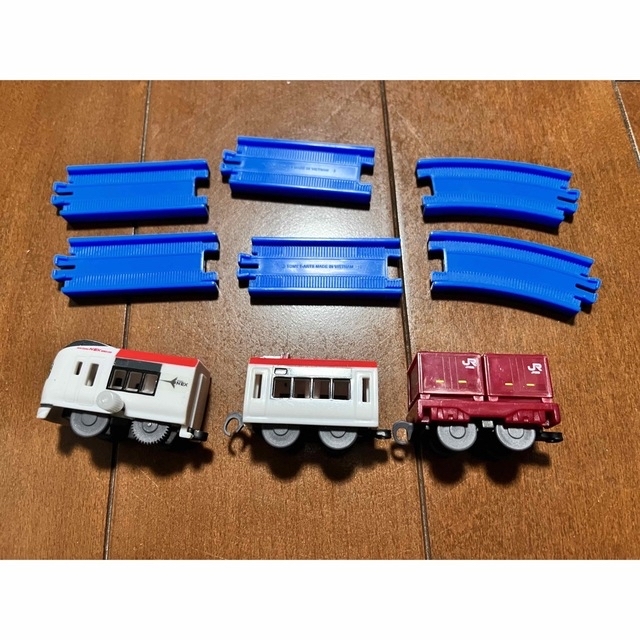 Takara Tomy(タカラトミー)のミニ　プラレール　セット キッズ/ベビー/マタニティのおもちゃ(電車のおもちゃ/車)の商品写真