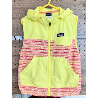 パタゴニア(patagonia)の【patagonia】【kids】フード付ナイロンベスト 美品(ジャケット/上着)