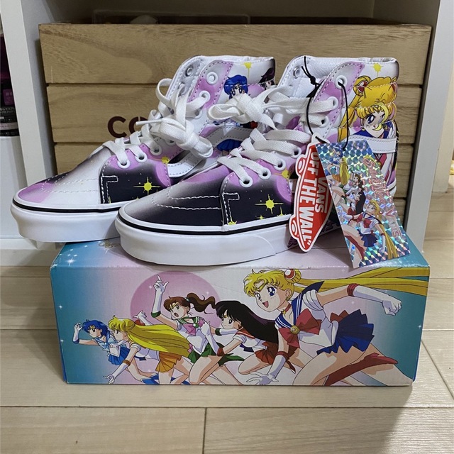 VANS セーラームーン　スニーカー　23.0 新品