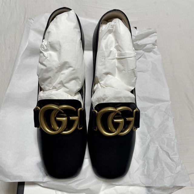 GUCCI グッチ　GG ミッドヒールパンプスのサムネイル