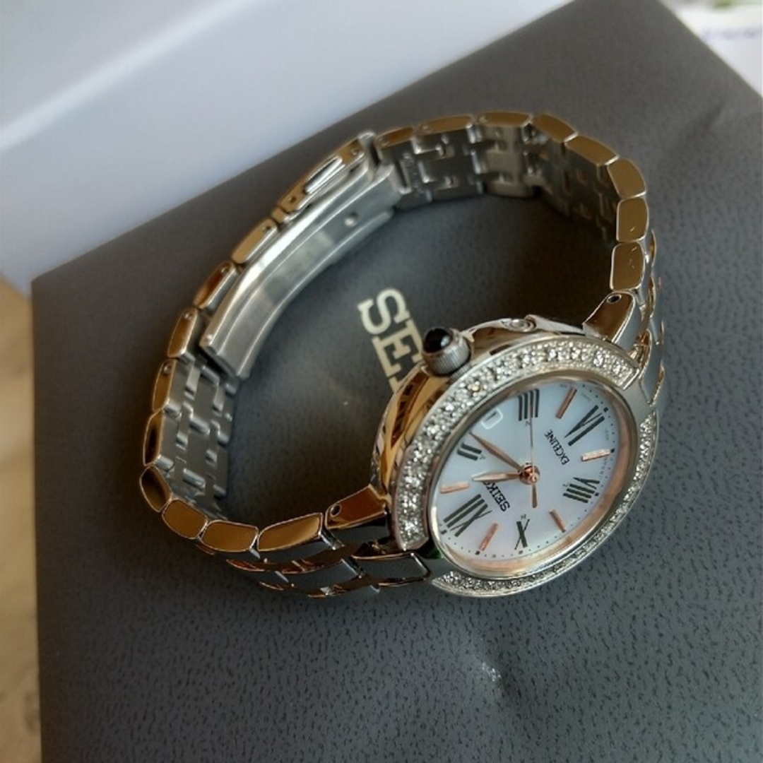 セイコー　エクセリーヌ　シェルダイヤル　ダイヤ2p 極美品腕時計(アナログ)