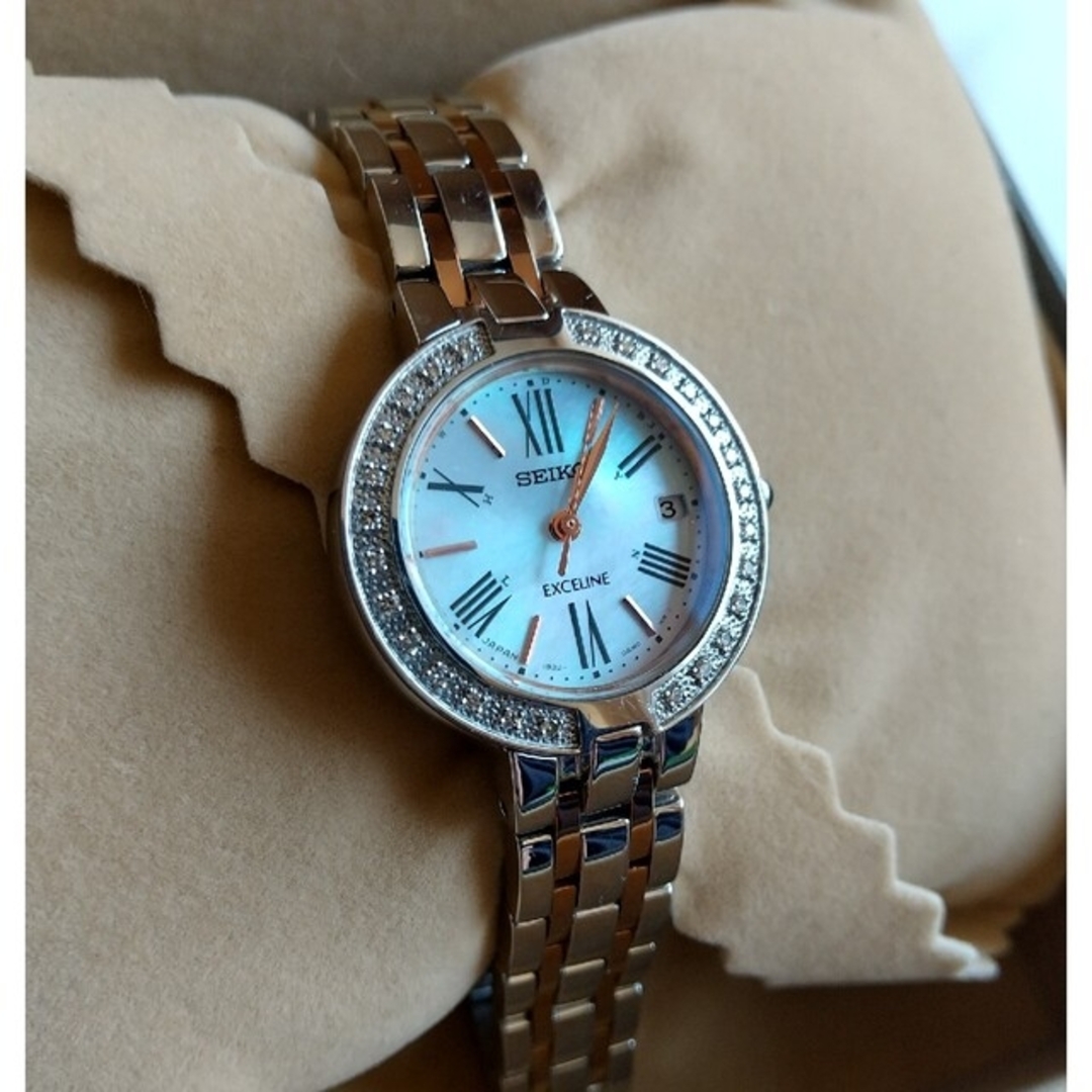 SEIKO(セイコー)のセイコー ドルチェ&エクセリーヌ 美品 シェル 26Pダイヤベゼル 電波ソーラー レディースのファッション小物(腕時計)の商品写真