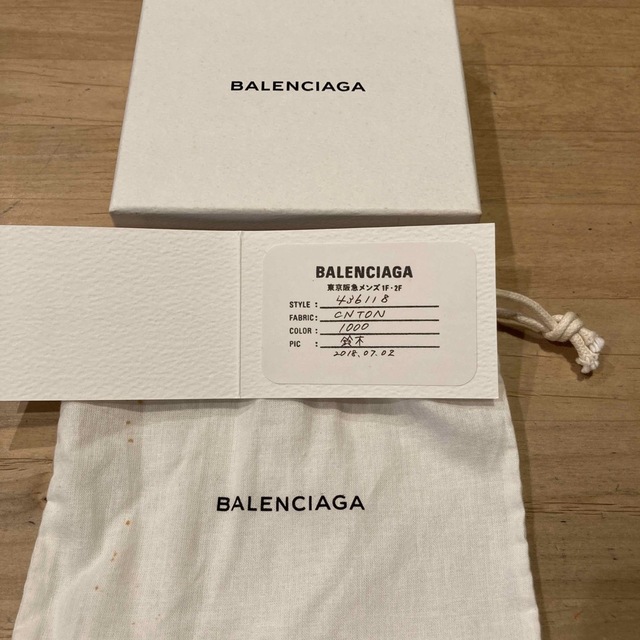 バレンシアガ  財布　BALENCIAGA 二つ折り 3