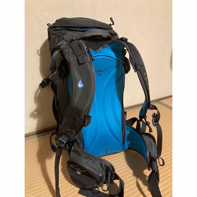 Osprey(オスプレイ)のオスプレイ　キャンバー42 Osprey Kamber42【S/M】 スポーツ/アウトドアのアウトドア(登山用品)の商品写真