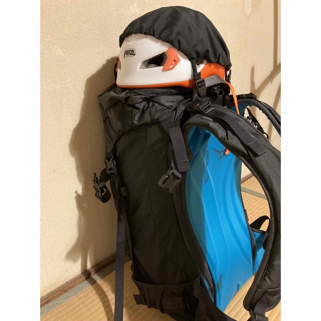 Osprey(オスプレイ)のオスプレイ　キャンバー42 Osprey Kamber42【S/M】 スポーツ/アウトドアのアウトドア(登山用品)の商品写真