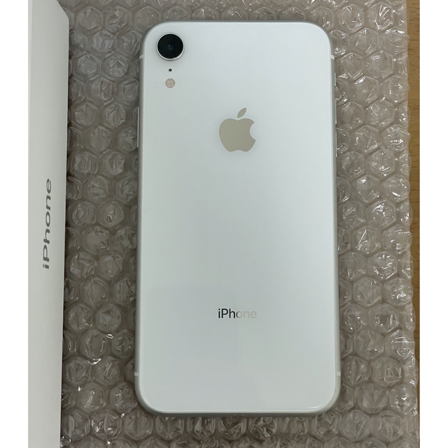 iPhone XR white 64GB simmロック解除済