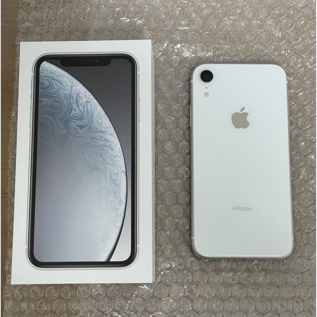 iPhone XR white 64GB simmロック解除済