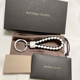 ボッテガヴェネタ(Bottega Veneta)の【新品】BOTTEGA VENETA ボッテガヴェネタ キーリング (キーホルダー)