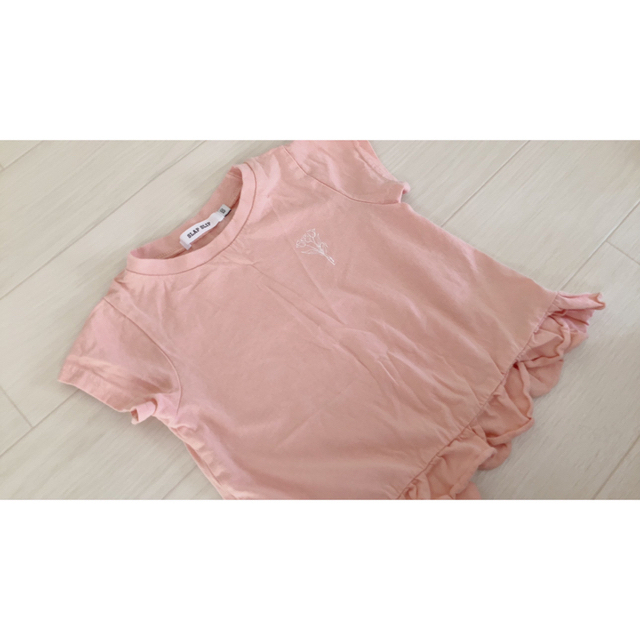 BeBe(ベベ)のべべ　トップス　100 キッズ/ベビー/マタニティのキッズ服女の子用(90cm~)(Tシャツ/カットソー)の商品写真