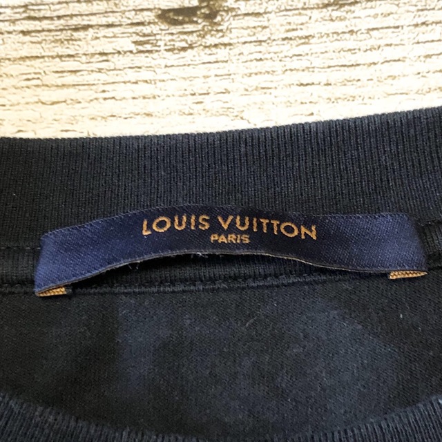 LOUIS VUITTON - LOUIS VUITTON ルイヴィトン tシャツ ヴァージルア ...