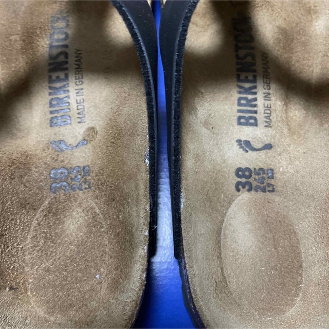 BIRKENSTOCK(ビルケンシュトック)の【美品】BIRKENSTOCK サンダル　トング レディースの靴/シューズ(サンダル)の商品写真