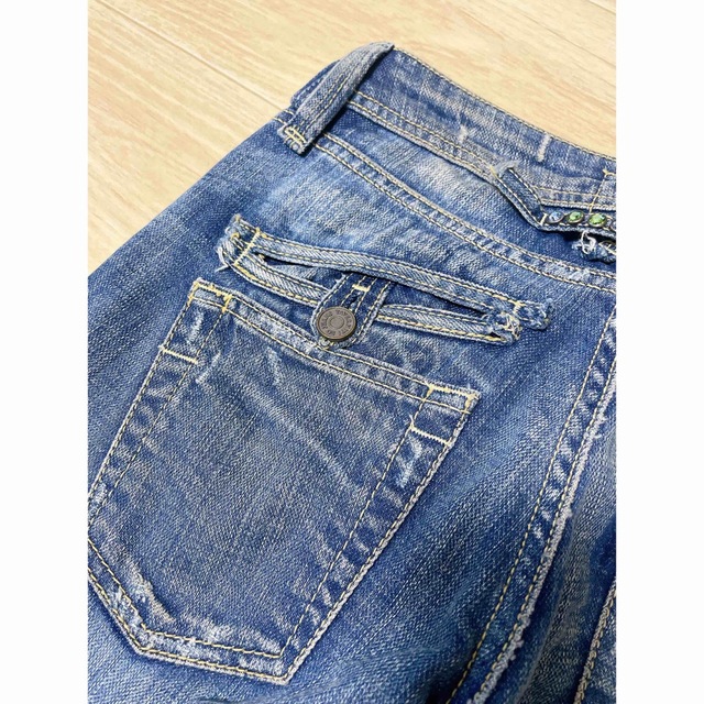 TAVERNITI SO JEANS(タヴァニティソージーンズ)のtaverniti so jeans 25インチ　ジーンズ　デニム レディースのパンツ(デニム/ジーンズ)の商品写真