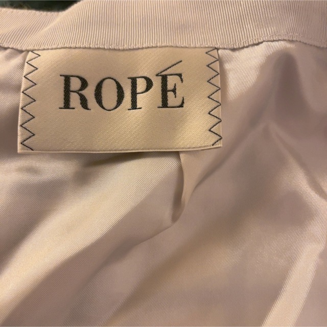 ROPE’(ロペ)の美品★ROPE’★ロペ★ホワイト★ブラック＆グレー★チェックタイトスカート★38 レディースのスカート(ひざ丈スカート)の商品写真