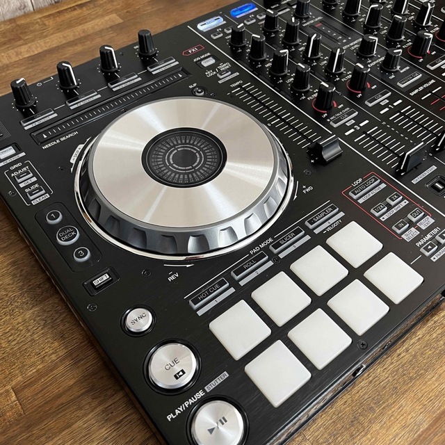 Pioneer(パイオニア)のパイオニア DJ コントローラー DDJ- SX Pioneer 透明カバー付き 楽器のDJ機器(DJミキサー)の商品写真