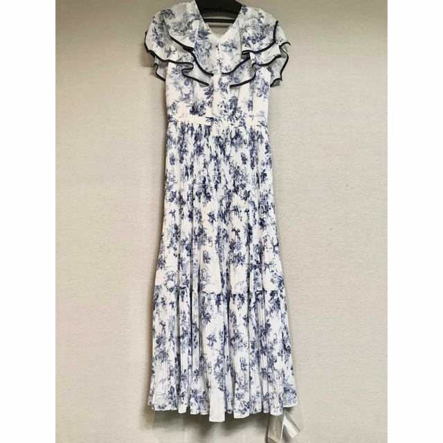 JUSGLITTY - 新品 未使用 タグ付き JUSGLITTY ラインタッチプリント