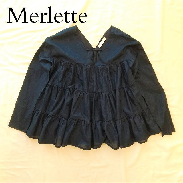 Merlette(マーレット)のMerlette/マーレット/ブラウス/ネイビー/綿 レディースのトップス(シャツ/ブラウス(長袖/七分))の商品写真