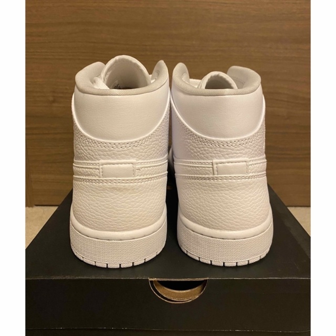 NIKE AIR JORDAN 1 MID "Triple White 6