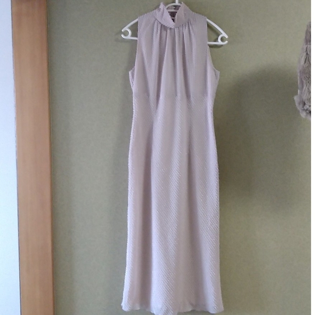 Mariko Kohga(マリココウガ)のワンピース　MARIKO KOHGA レディースのフォーマル/ドレス(ミディアムドレス)の商品写真
