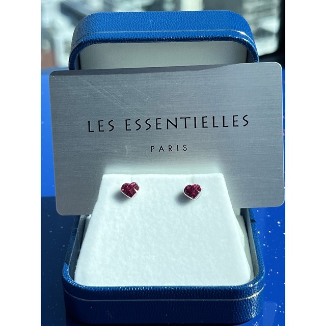 les essentielles ルビー ピアスセット-