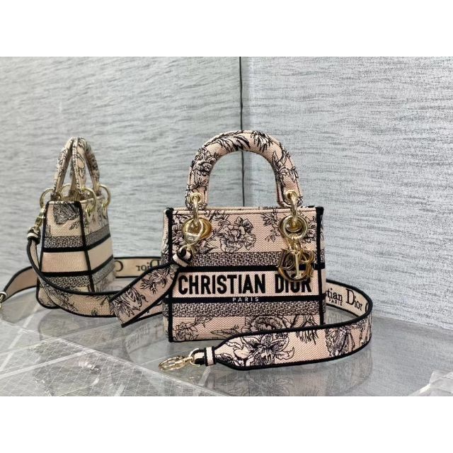 Dior - Christian Dior ブックトート ミディアム 新品未使用新作