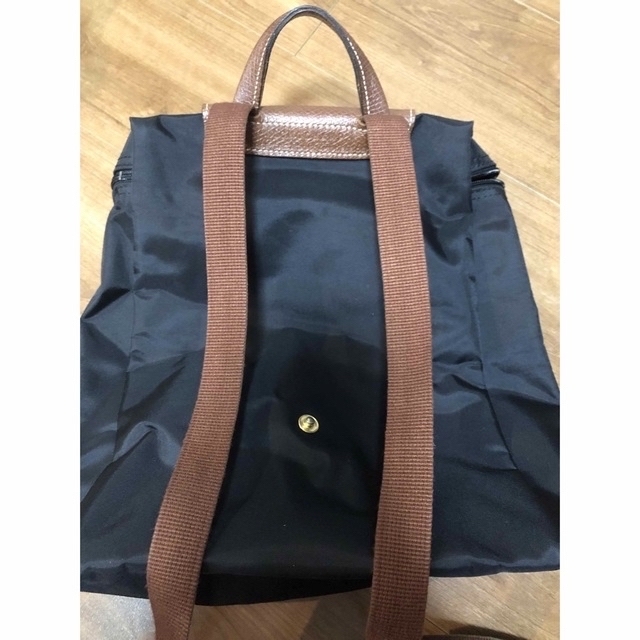 LONGCHAMP(ロンシャン)のロンシャン　リュック　黒 レディースのバッグ(リュック/バックパック)の商品写真