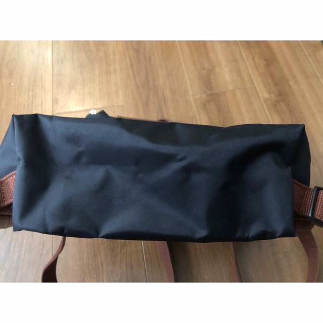 LONGCHAMP(ロンシャン)のロンシャン　リュック　黒 レディースのバッグ(リュック/バックパック)の商品写真