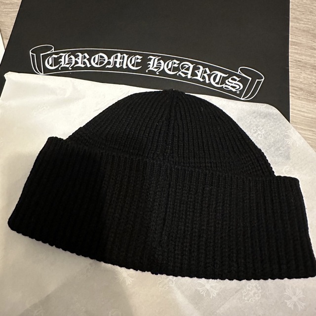 Chrome Hearts(クロムハーツ)の最終価格　新作　新品未使用　Chrome Hearts ビーニー　 メンズの帽子(ニット帽/ビーニー)の商品写真