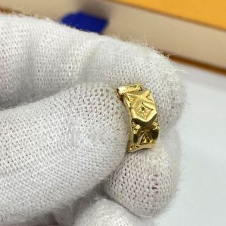 新品】 ルイヴィトン イヤーカフ・ピロー ナノグラム その他 - www