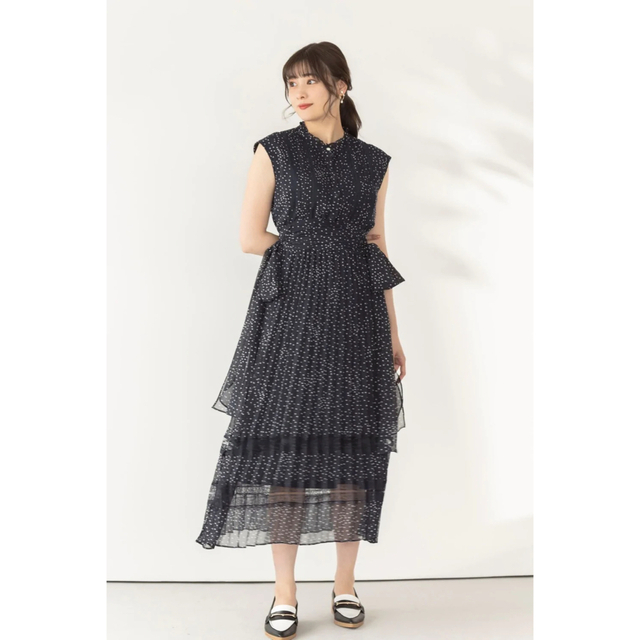 Her lip to(ハーリップトゥ)の【新品未使用】 Polka Dot Side Bow Pleated Dress レディースのワンピース(ロングワンピース/マキシワンピース)の商品写真