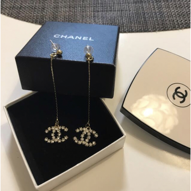 CHANEL(シャネル)のChanel ピアス　レディース レディースのアクセサリー(ピアス)の商品写真