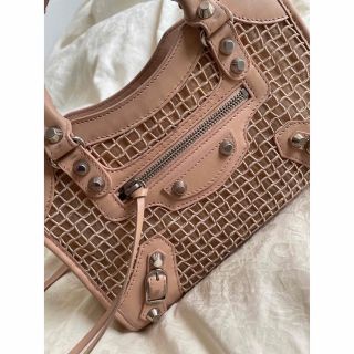 BALENCIAGA(バッグ ・ ベージュ系)のフリマアイテム一覧 BALENCIAGA(バッグ ・ ベージュ系)のフリマアイテム一覧