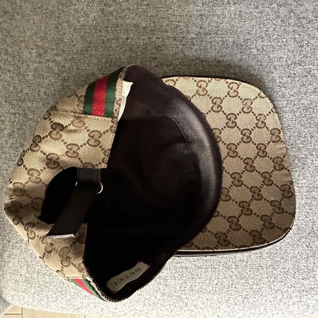 Gucci(グッチ)のGUCCI キャップ レディースの帽子(キャップ)の商品写真