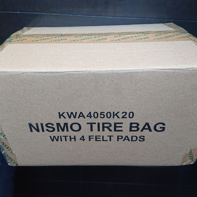 日産(ニッサン)のNismo タイヤバック 自動車/バイクの自動車(タイヤ)の商品写真