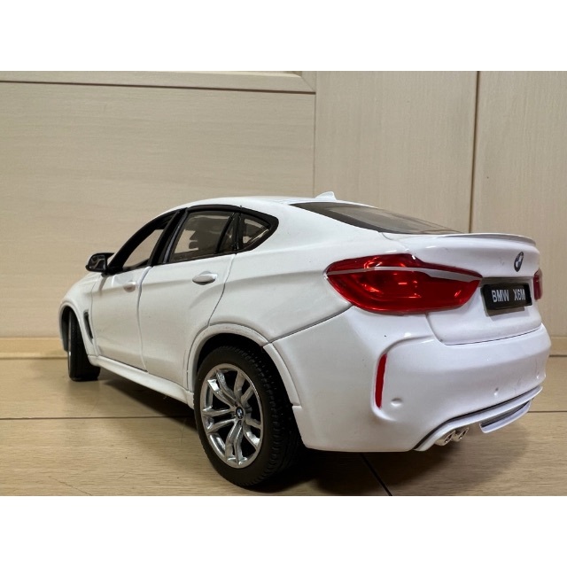 BMW X6M ミニカー