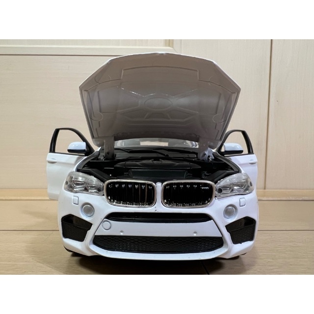 BMW X6M ミニカー