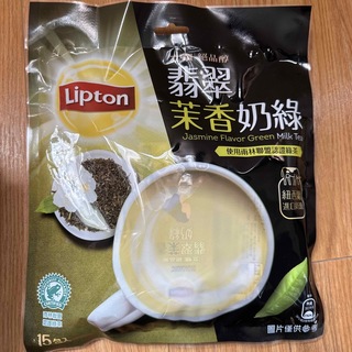 リプトンジャスミンミルクティー　立頓絶品醇翡翠茉香(茶)