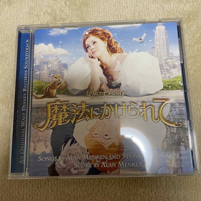 Disney(ディズニー)の魔法にかけられて　cd  サントラ エンタメ/ホビーのCD(映画音楽)の商品写真