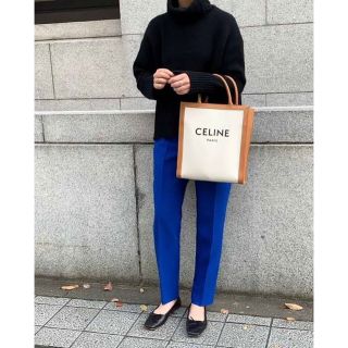 ザラ(ZARA)の新品　ZARA ハイウエスト　パンツ　ブルー　青色(カジュアルパンツ)