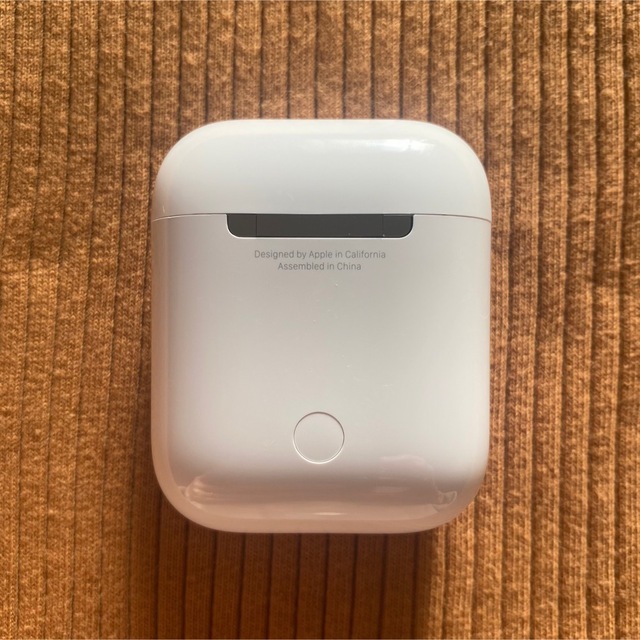 《Apple正規品》充電ケースのみ 第一世代 エアーポッズ AirPods | フリマアプリ ラクマ