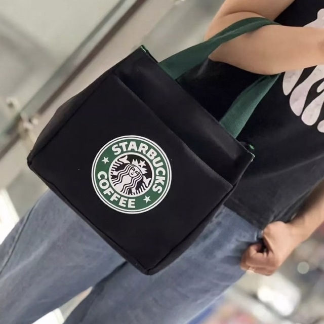 Starbucks(スターバックス)の専用 レディースのバッグ(エコバッグ)の商品写真