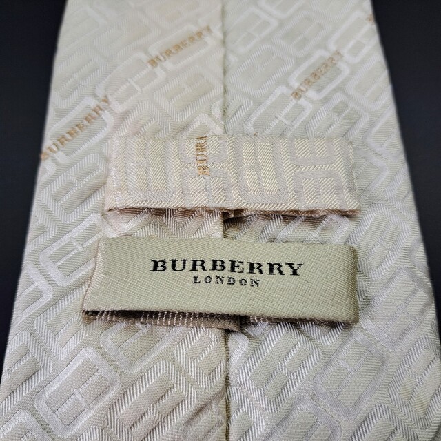 BURBERRY(バーバリー)の008【バーバリーロンドン】ネクタイ 極美品 メンズのファッション小物(ネクタイ)の商品写真