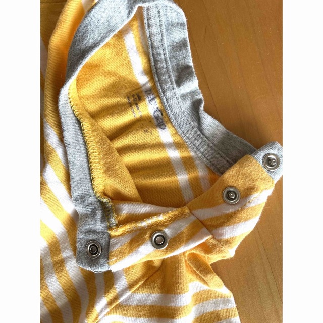 babyGAP(ベビーギャップ)のbaby Gap 半袖ロンパース　70センチ キッズ/ベビー/マタニティのベビー服(~85cm)(ロンパース)の商品写真