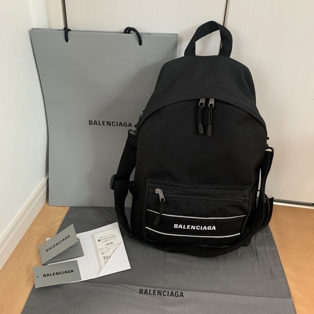 BALENCIAGAバレンシアガSport クロスボディ バッグ 【超目玉