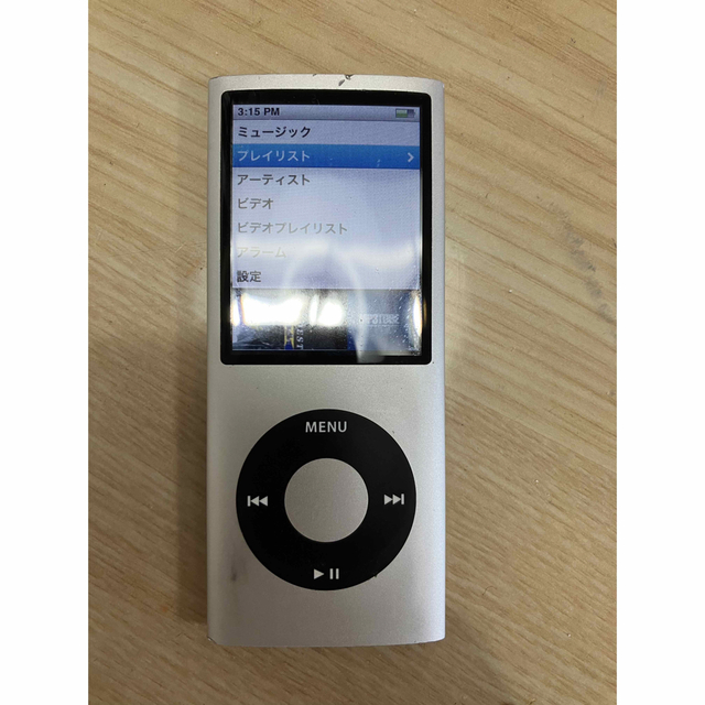 iPod(アイポッド)のiPod nano 第4世代　8GB スマホ/家電/カメラのオーディオ機器(ポータブルプレーヤー)の商品写真