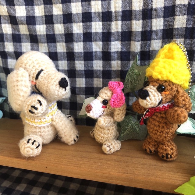 編みぐるみ　仲良しわんちゃんの仲間達❤︎ ハンドメイドのぬいぐるみ/人形(あみぐるみ)の商品写真