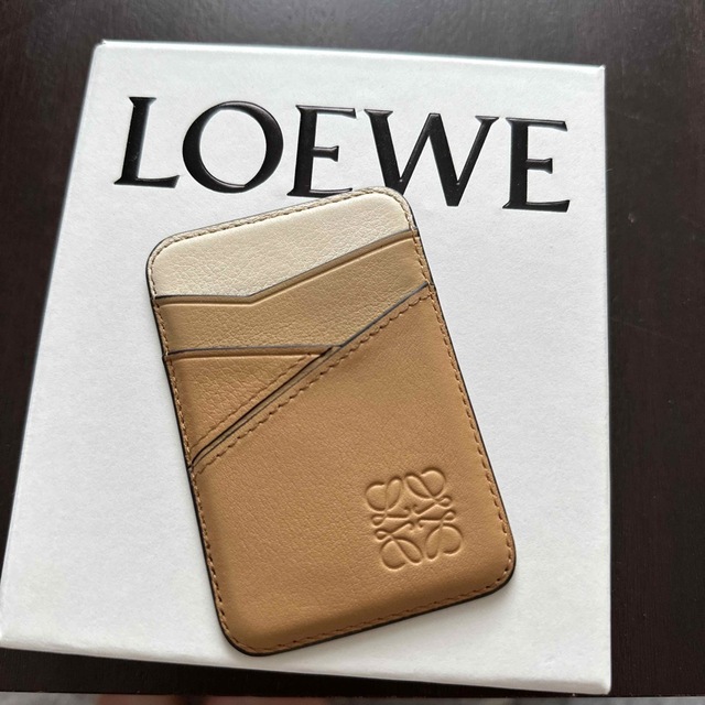 ロエベ　LOEWE  スマホホルダー