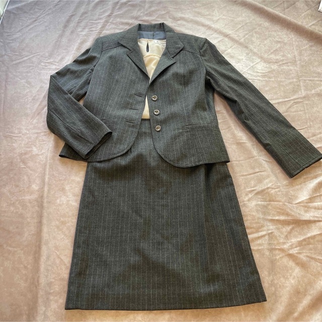 ストライプ　✨美品スーツ レディースのフォーマル/ドレス(スーツ)の商品写真