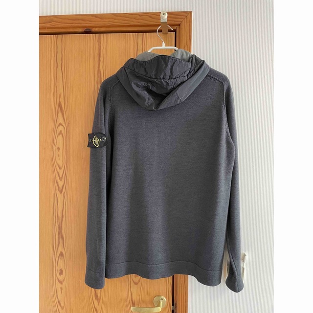 憧れの ☆美品☆ STONE ISLAND スウェット - soudal.by