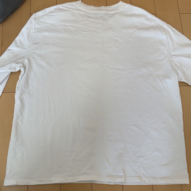 ZARA(ザラ)のZARA BIGシンプル白Tシャツ　Lサイズ　 レディースのトップス(Tシャツ(長袖/七分))の商品写真