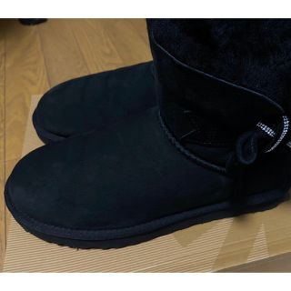 アグ スワロフスキーの通販 500点以上 | UGGを買うならラクマ